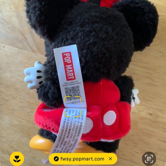 NWT Pop Mart Disney Mickey Family - Minnie - Picture 7 of 10